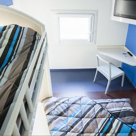 Enzo Hotels 1Er Prix Saint-Martin-sur-le-Pre Bagian luar foto