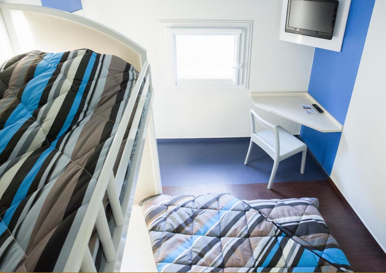 Enzo Hotels 1Er Prix Saint-Martin-sur-le-Pre Bagian luar foto
